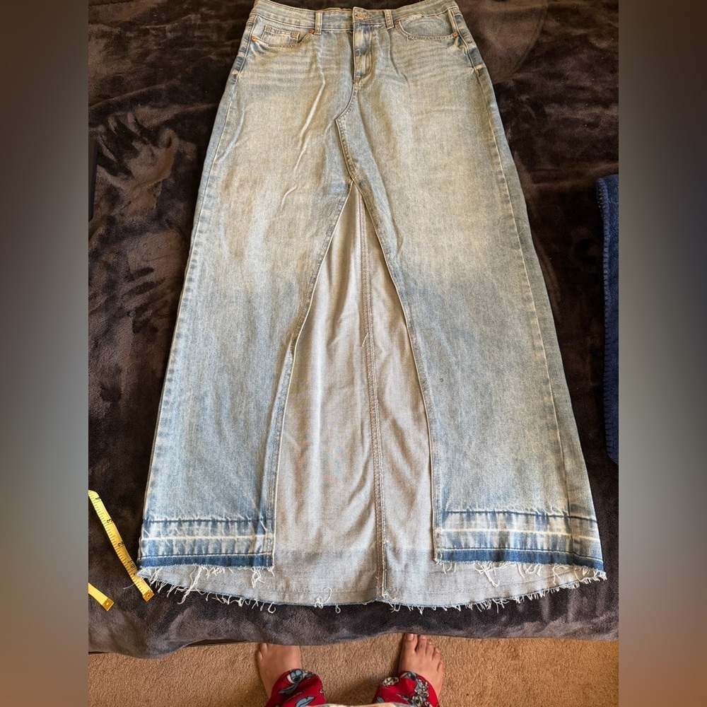 Stylish Blue Denim Women's Jeans - Picture 4 of 4